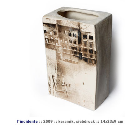 Incidente, 2009, Keramik, Siebdruck